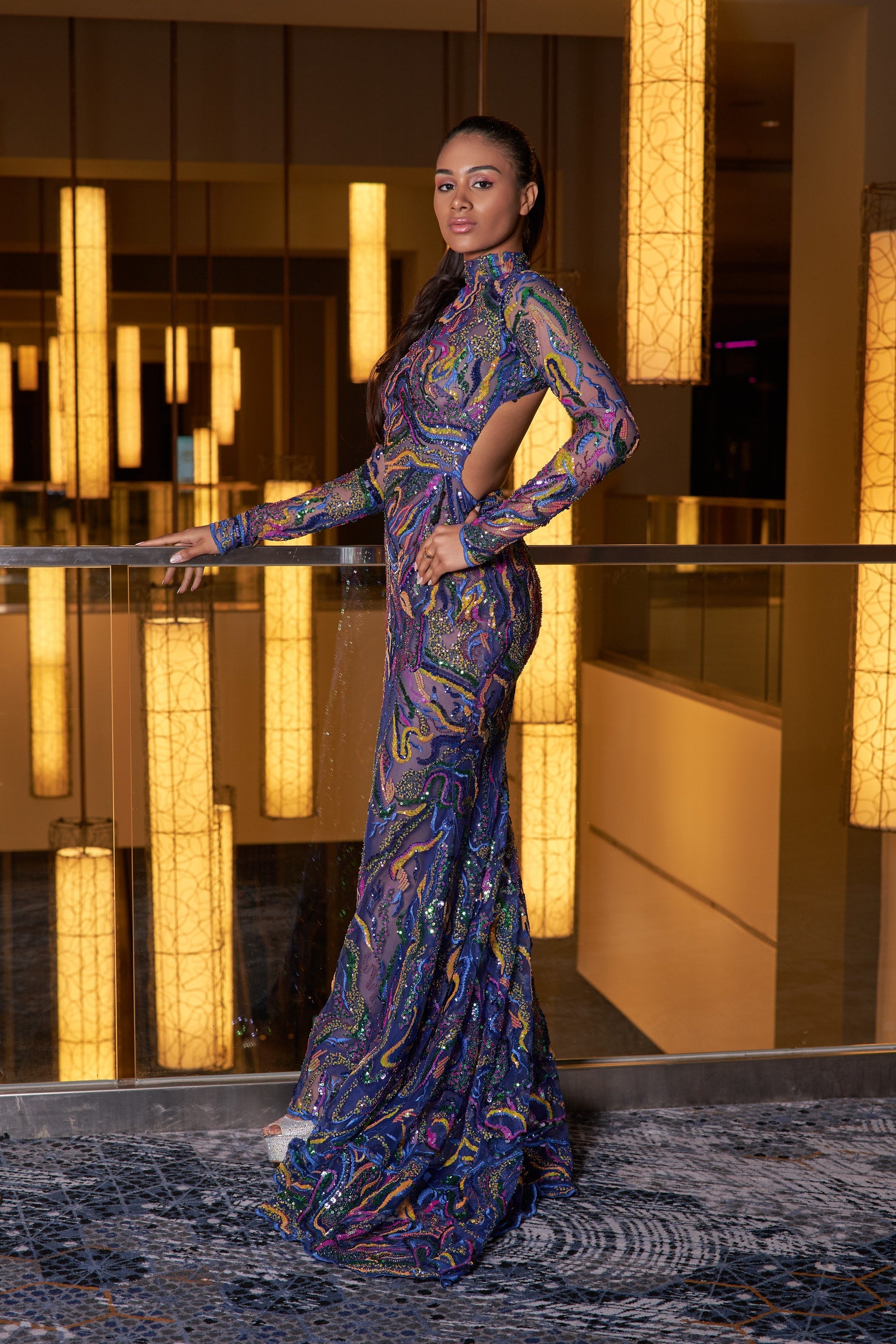 Backless Long Sleeve Dress